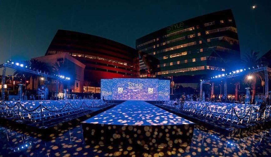 fashion week los angeles 2026 pacific design center passerella blu